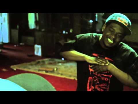 Post image for Lil Tae Ft. Lil Rue – Man In The Mirror (Video)